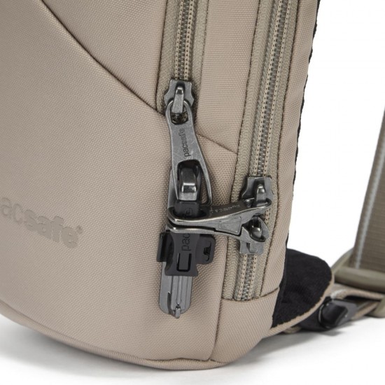 Сумка через плече антизлодій Pacsafe V Action Sling, колір бежевий/чорний - 60161237
